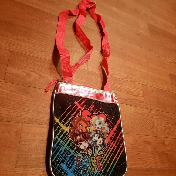 SOLD Monster High Crossbody Purse - Picture 7 of 11